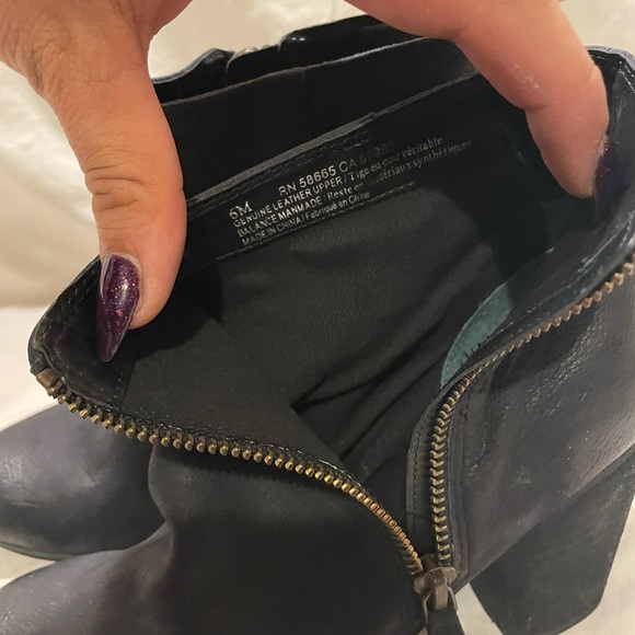 New Leather zip ankle boots by BP. - Picture 2 of 4